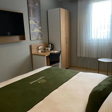 Gardenmode Airport Hotel Tasoluk
