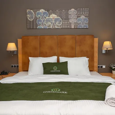 Gardenmode Airport Hotel
